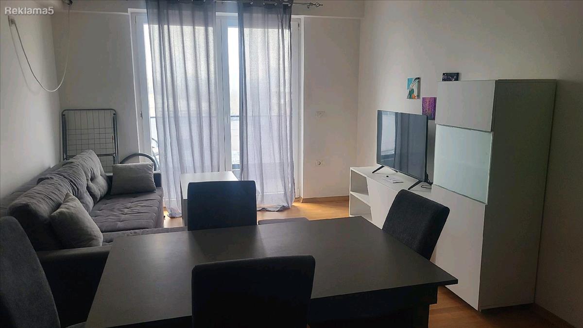 An apartment is for rent opposite the Fund faculty, Aerodrom