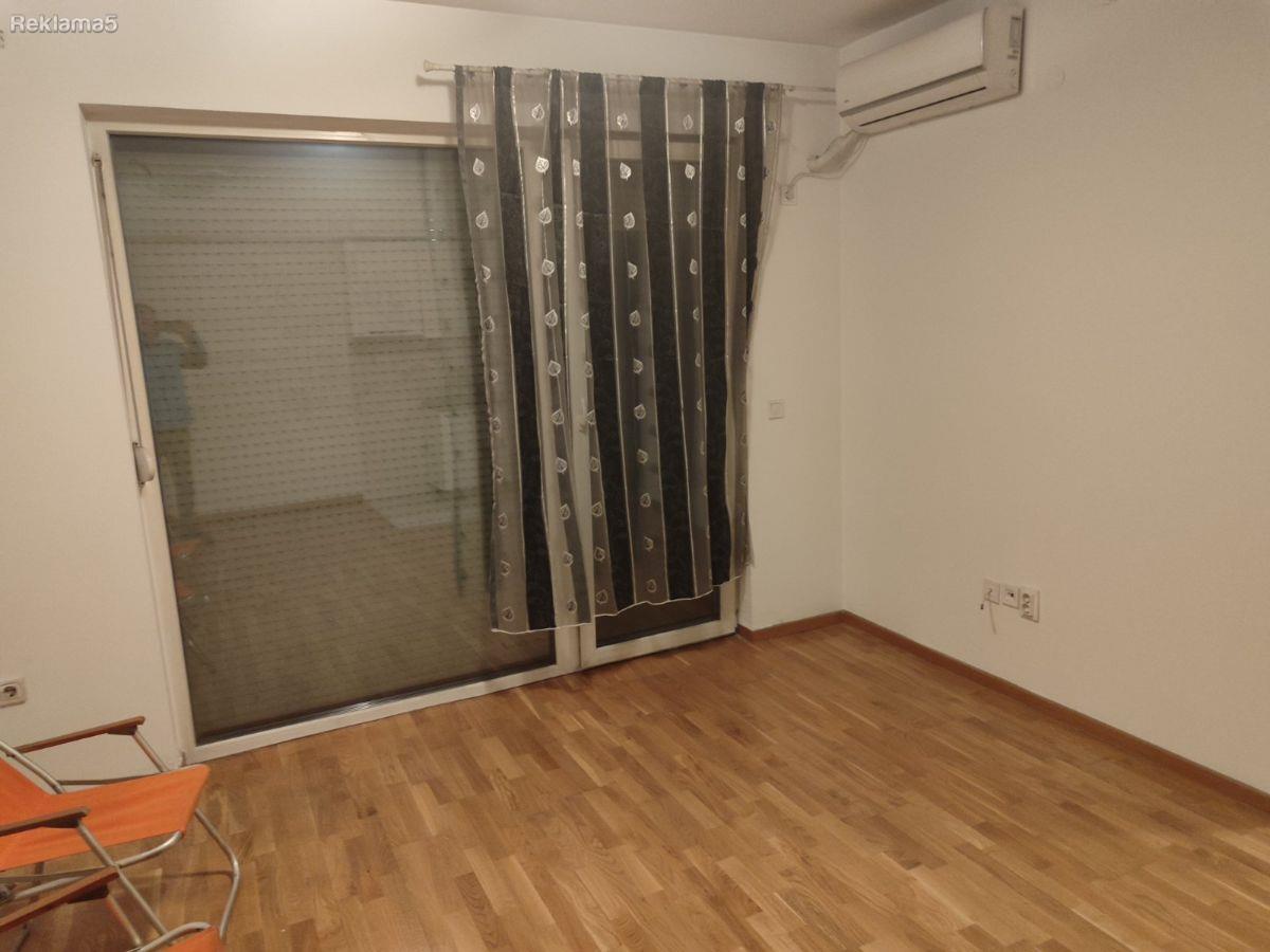 Izdavam Nov Prazen Trosoben Stan Aerodrom MakTreta