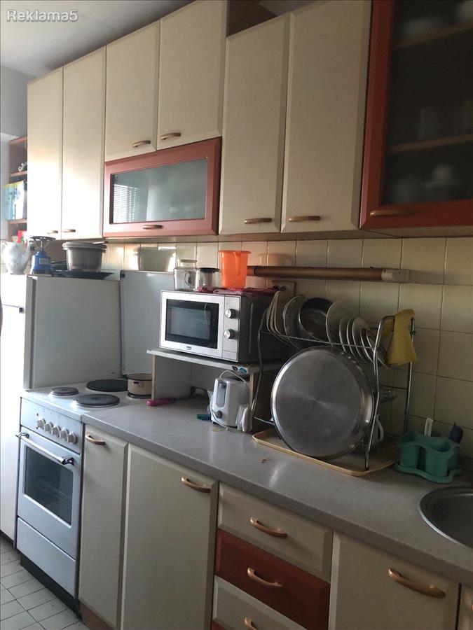 Izdavam Dvosoben Stan 55 m2 Aerodrom Tri Biseri