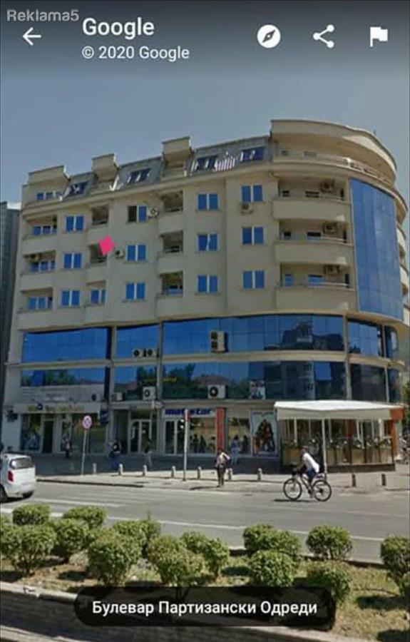 We are renting a 50m2 apartment for offices in Centar - Universal