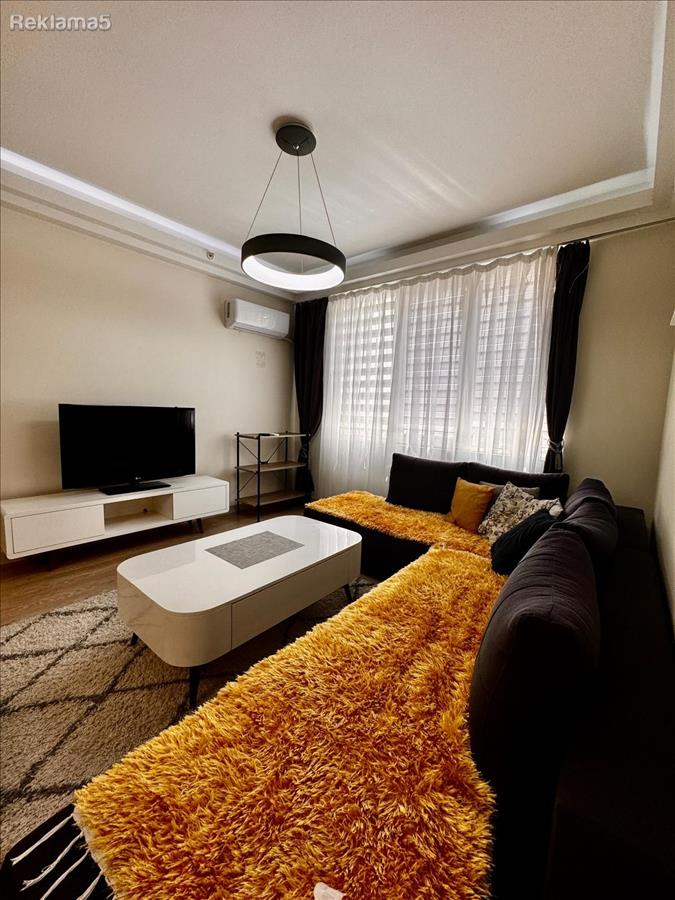 Three-room apartment for rent in Cevahir Sky City