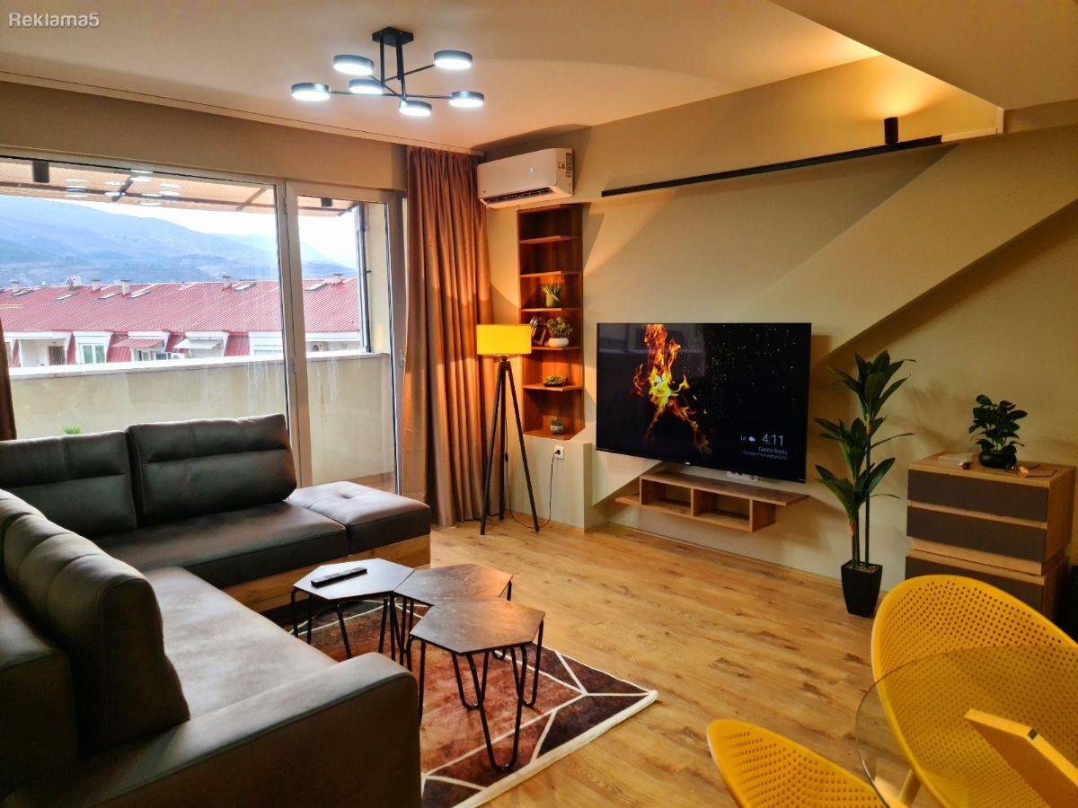 Se iznajmuva nov luxuzen stan pozadi Ruzvelt