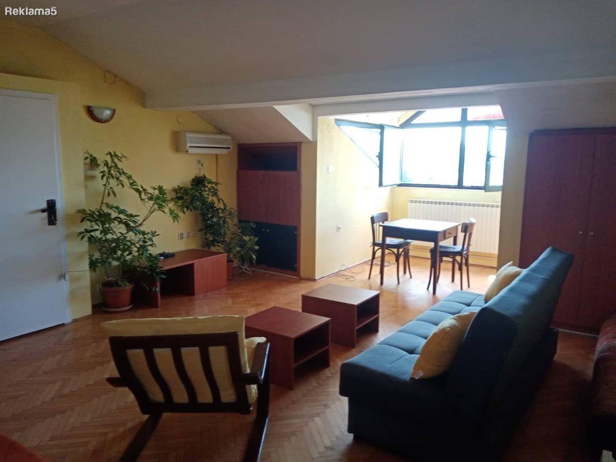 ONE BEDROOM APARTMENT FOR RENT