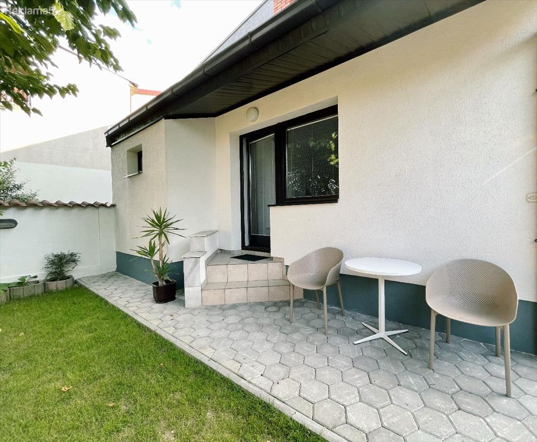 FOR RENT A FLOOR OF A HOUSE WITH A YARD - IN CRNICE