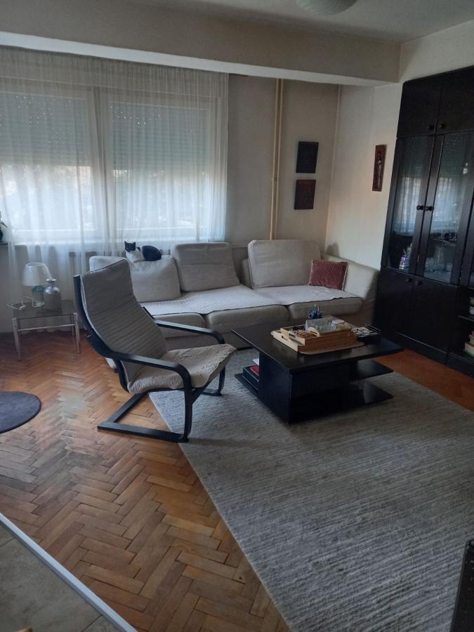 Se prodava stan vo Aerodrom