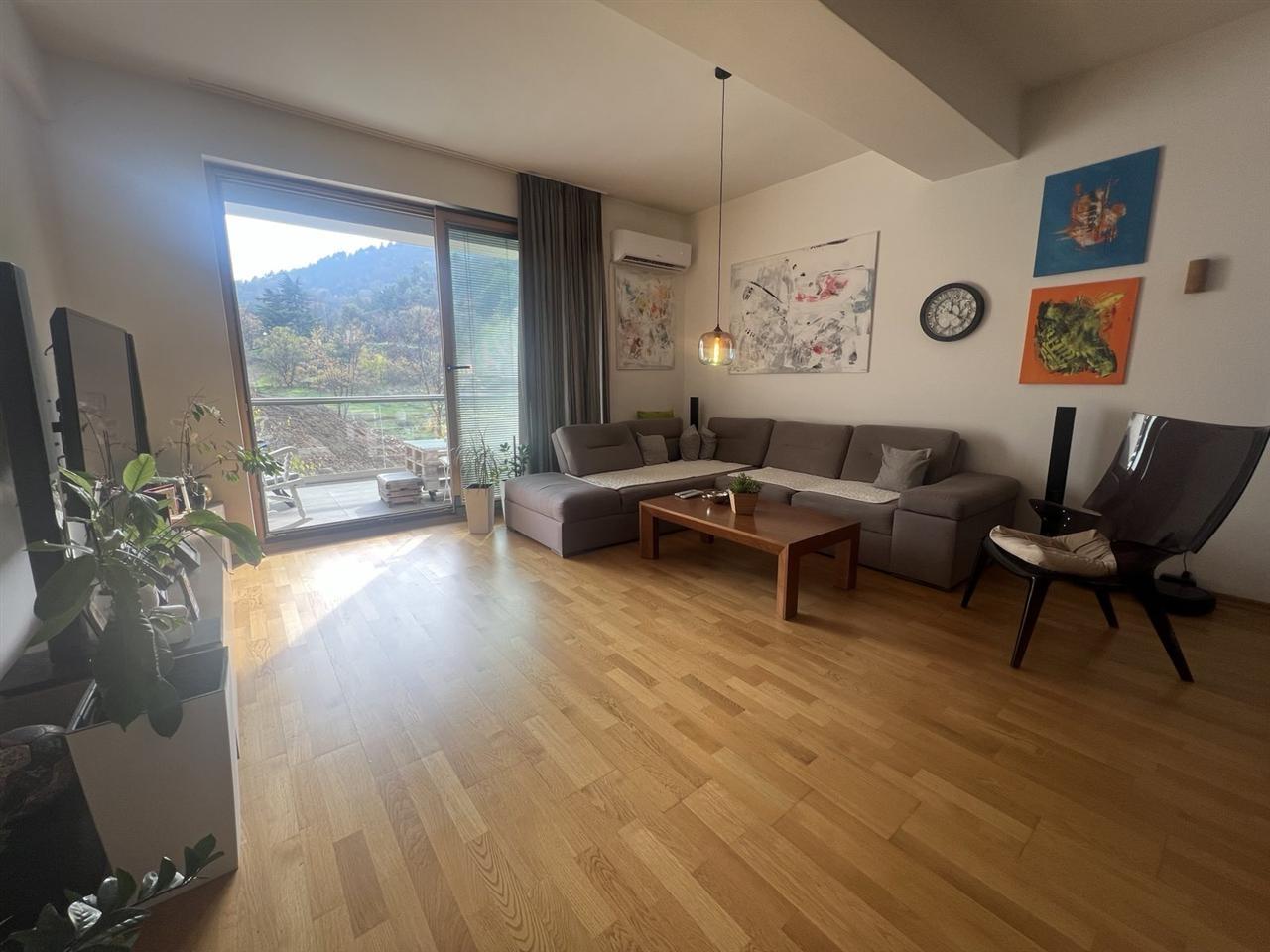 Dvosoben stan 84m2 Vodno Soravija