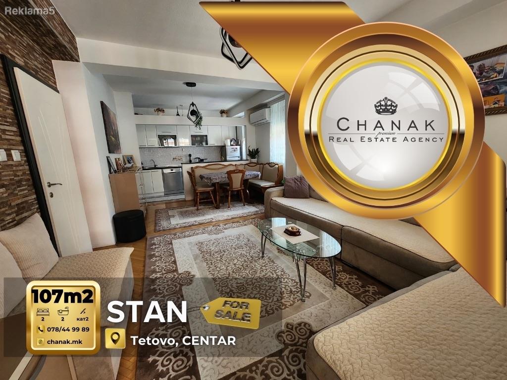 Se prodava kompletno renoviran stan so 2 spalni vo centar