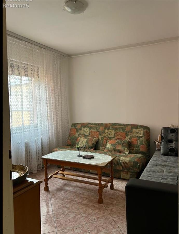 Se prodava polunamesten stan 61 m2 Karpos 4
