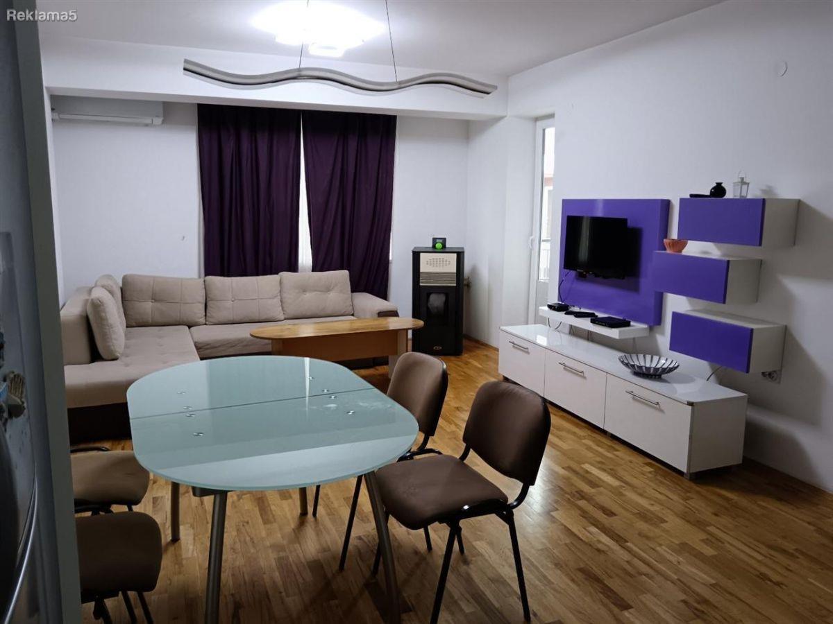 FOR SALE FURNISHED 3-ROOM 73M2 APARTMENT IN GJORCHE PETROV