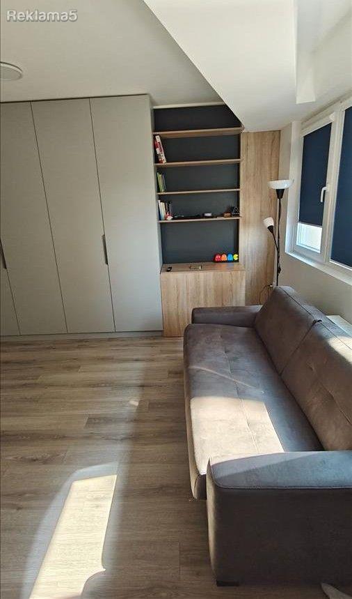 Se prodava namestena garsonjera 26m2 vo Madzari
