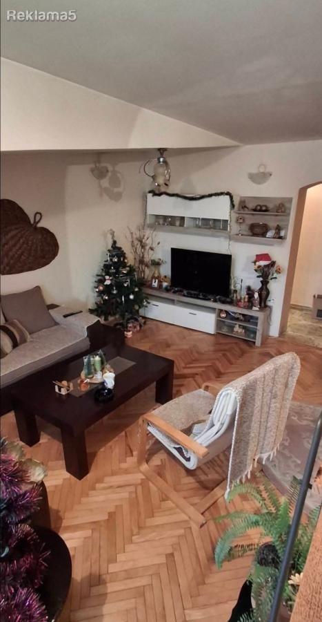 Se prodava stan vo Novo Lisice