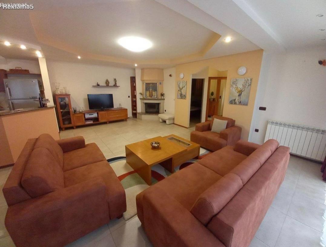 TWO-ROOM APARTMENT FOR RENT ON THE WATER - NEAR PANORAMA