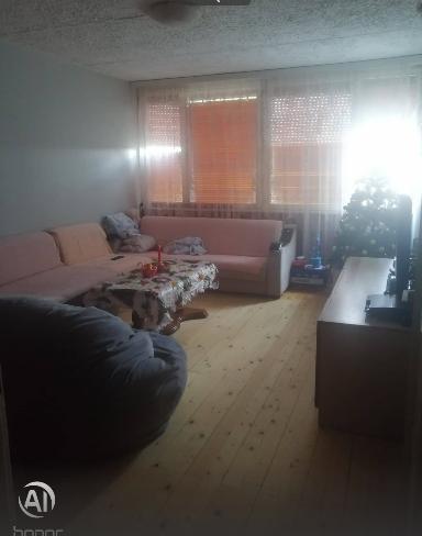 Stan vo Cento 51m2 so 1 spalna delumno renoviran