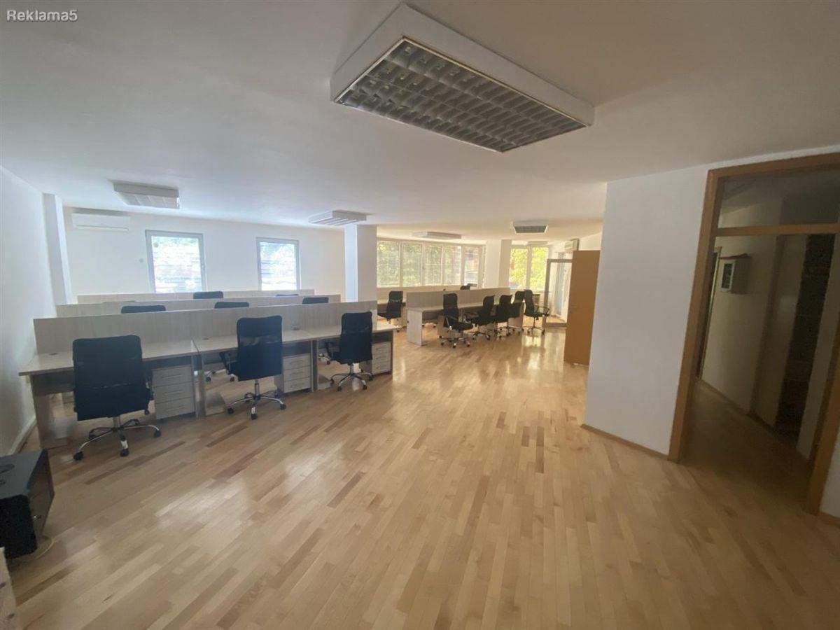 We are selling a 153m2 apartment in Mlechen