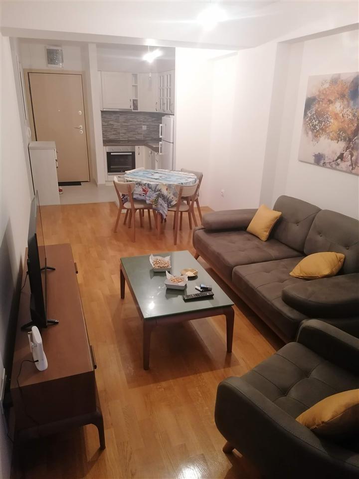Izdavam 46m2 vo kapistec