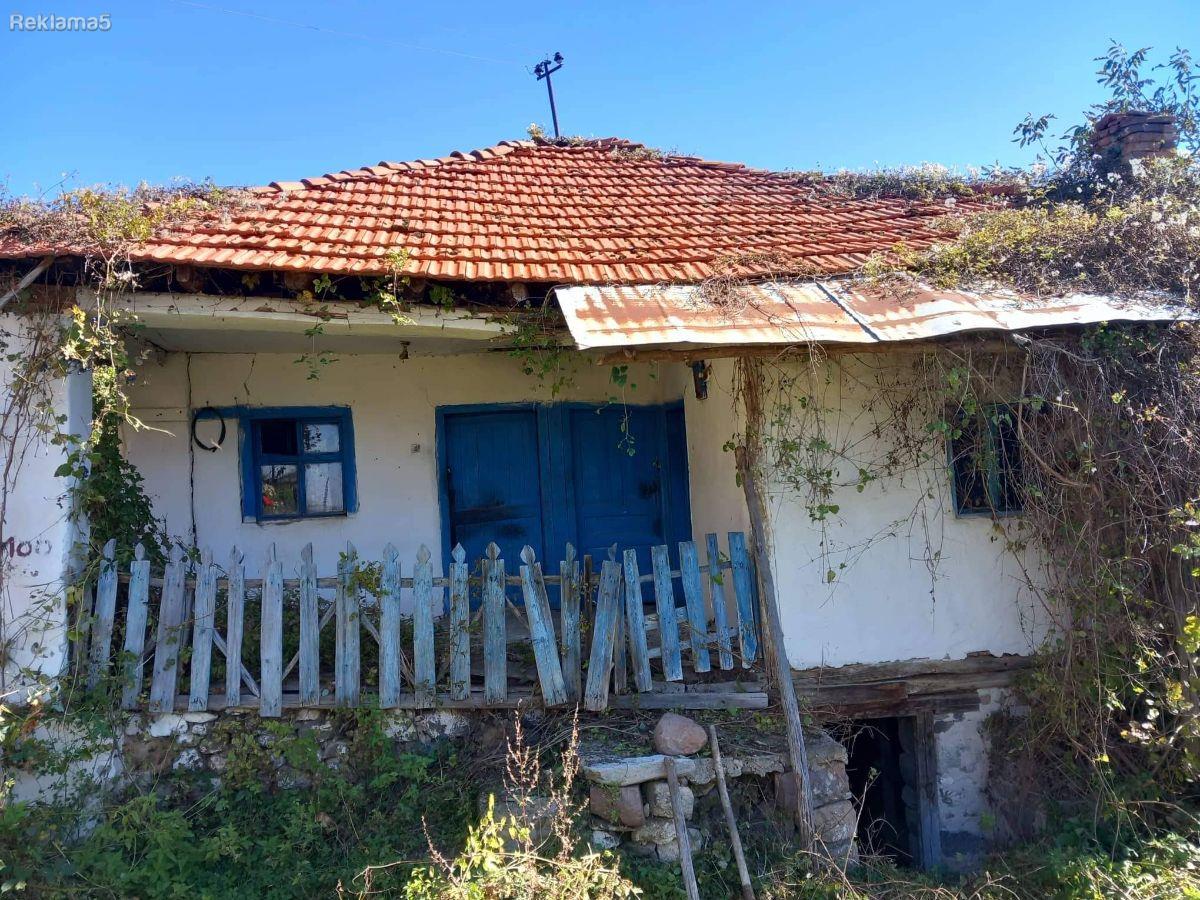 Se prodava kuka, mesto 334 m2