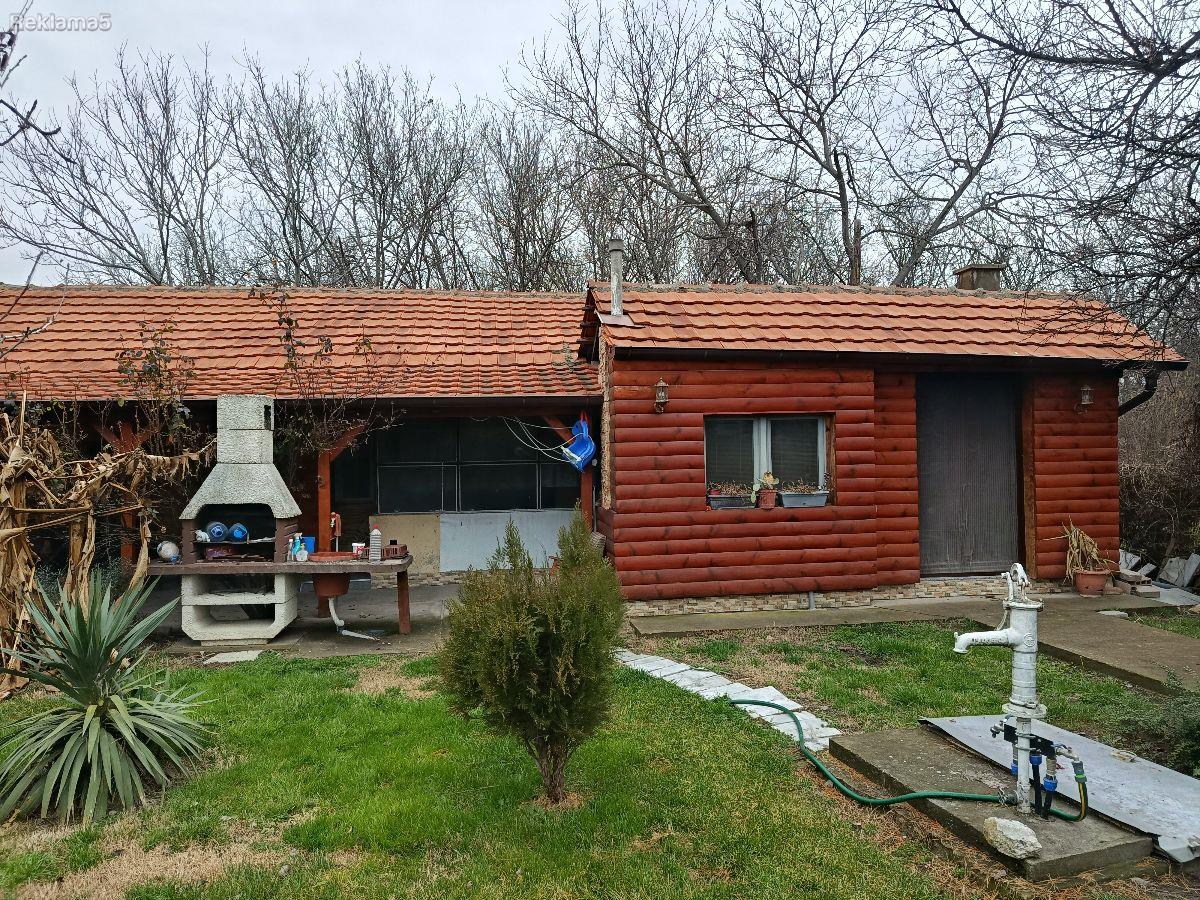Kukja Madzari2