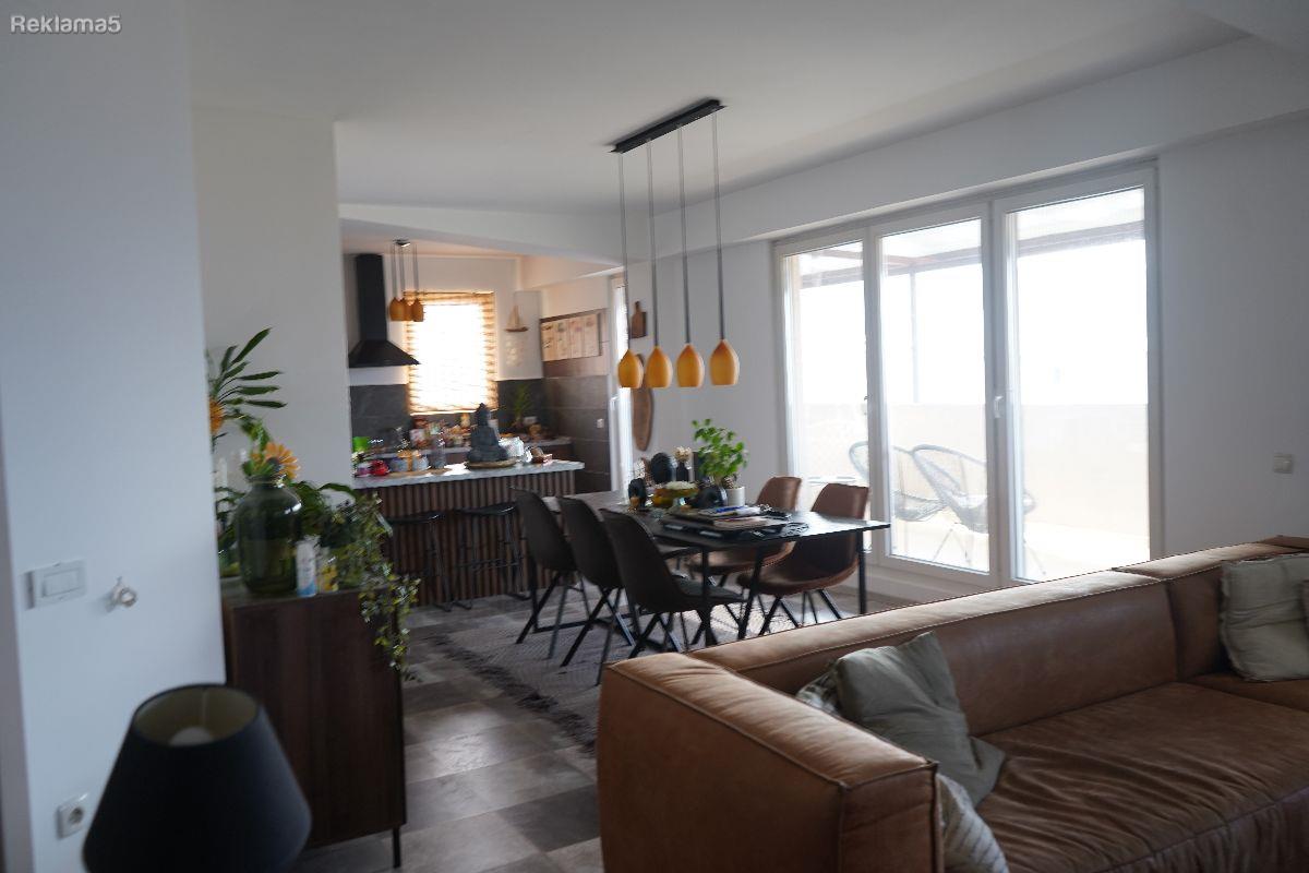 Newly furnished apartment for sale