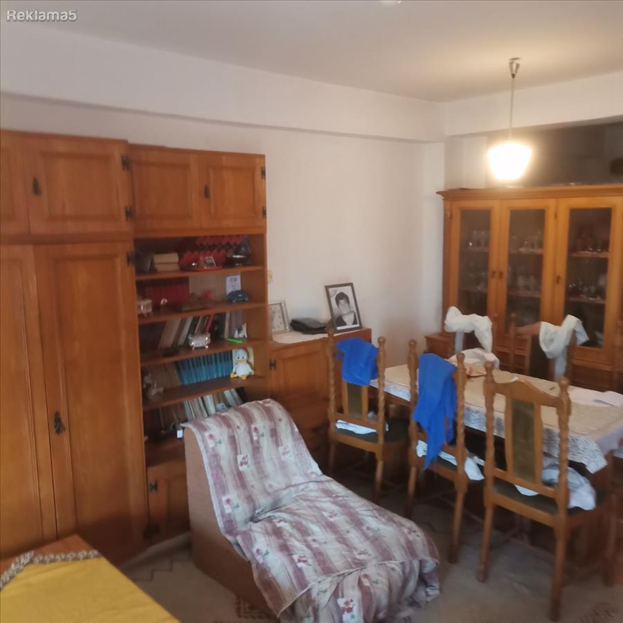 Se prodava namesten stan 53m2 vo Pripor