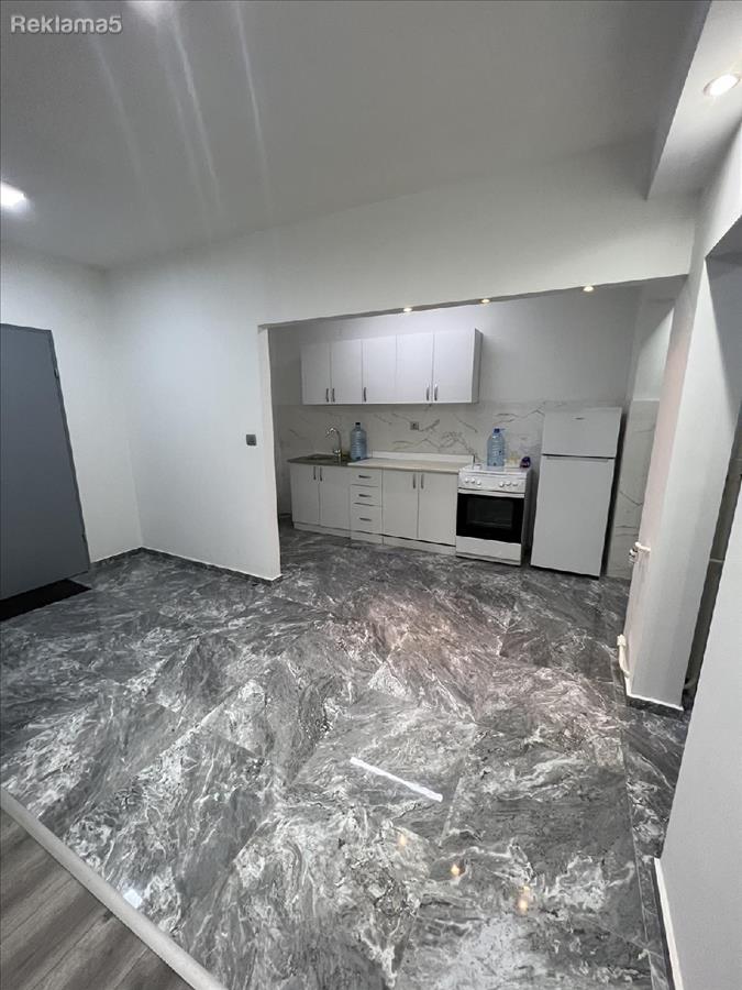 Empty three-room apartment with kitchen near Capitol!
