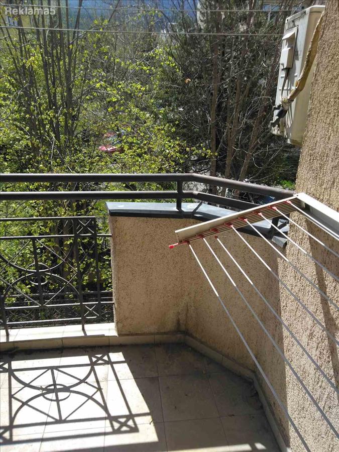 Prodavam trosoben stan od 88m2.,