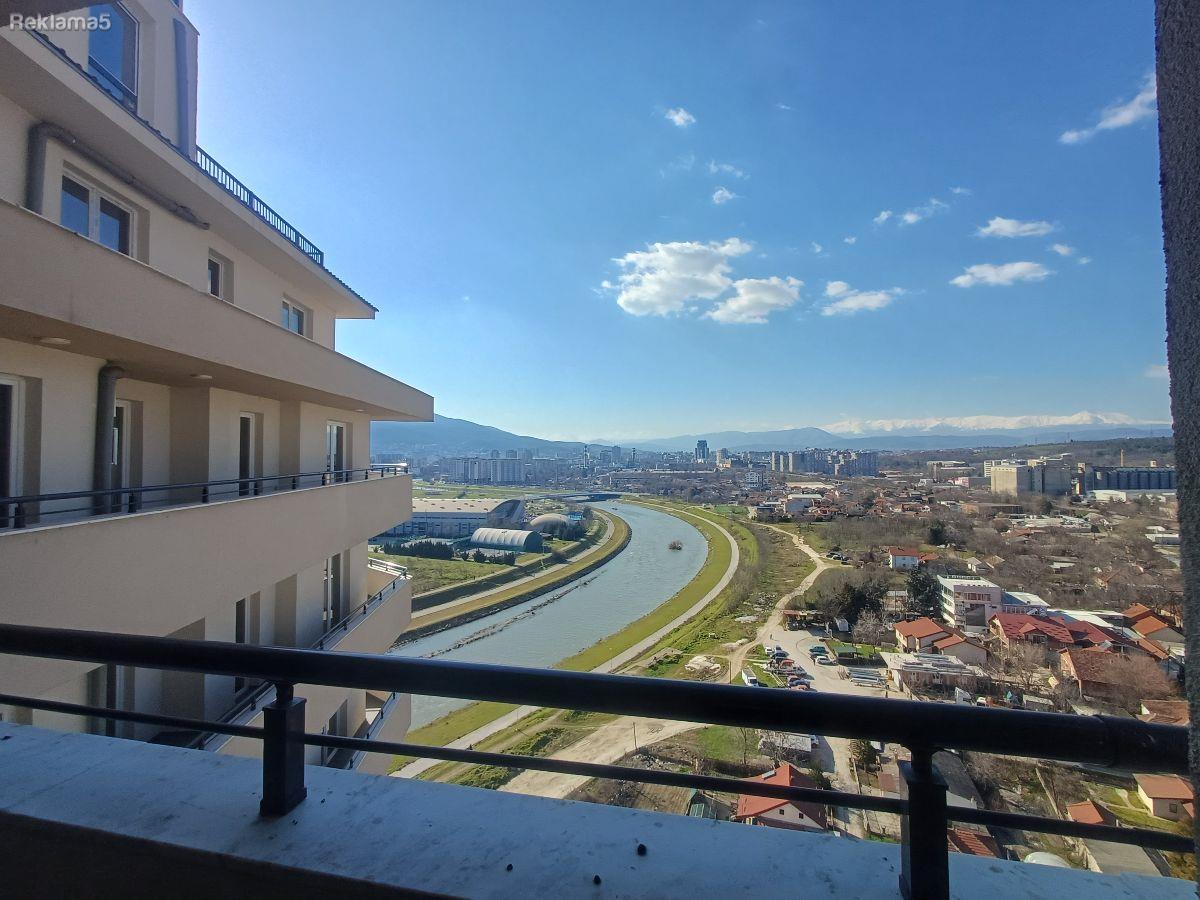 DARMA DOMA IS SELLING A NEW APARTMENT IN THE KOSMOS COMPLEX NEAR FON