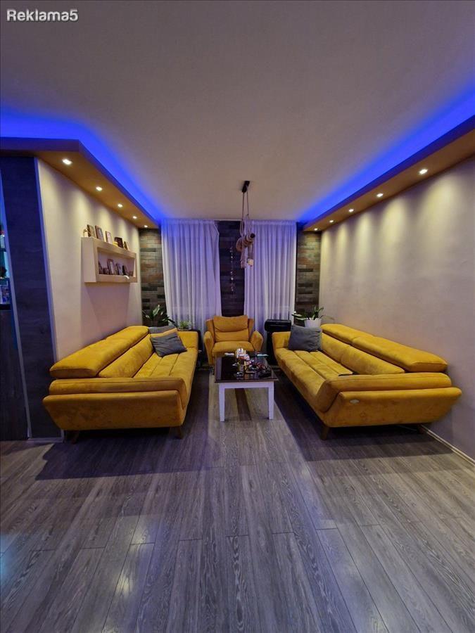 LUXURY RENOVATED 2 BEDROOM APARTMENT N. LISICHE T. PROESKI
