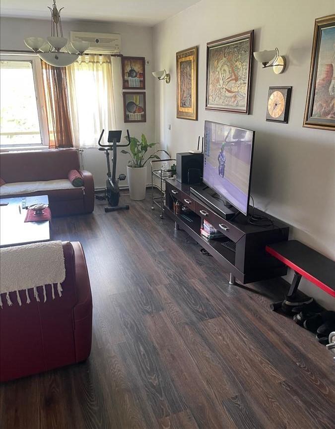 We are selling an 80m2 apartment with 2 bedrooms in Novo Lisice