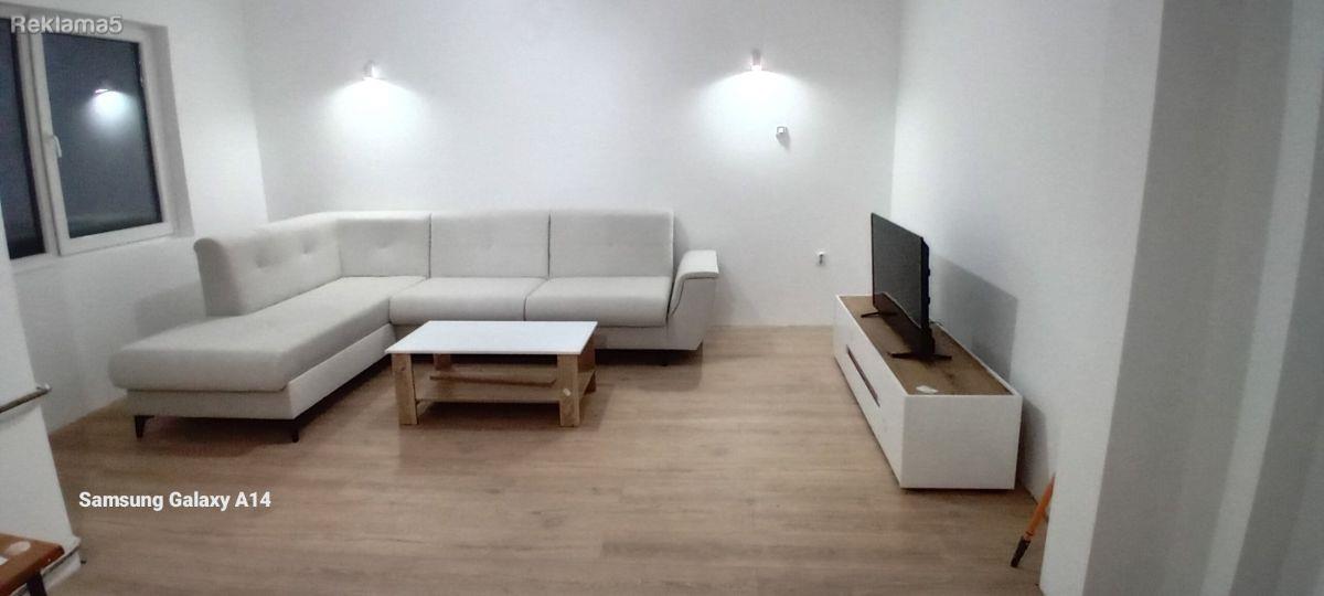 SE IZDAVA STAN VO KOZLE(nasproti Vero2)330e