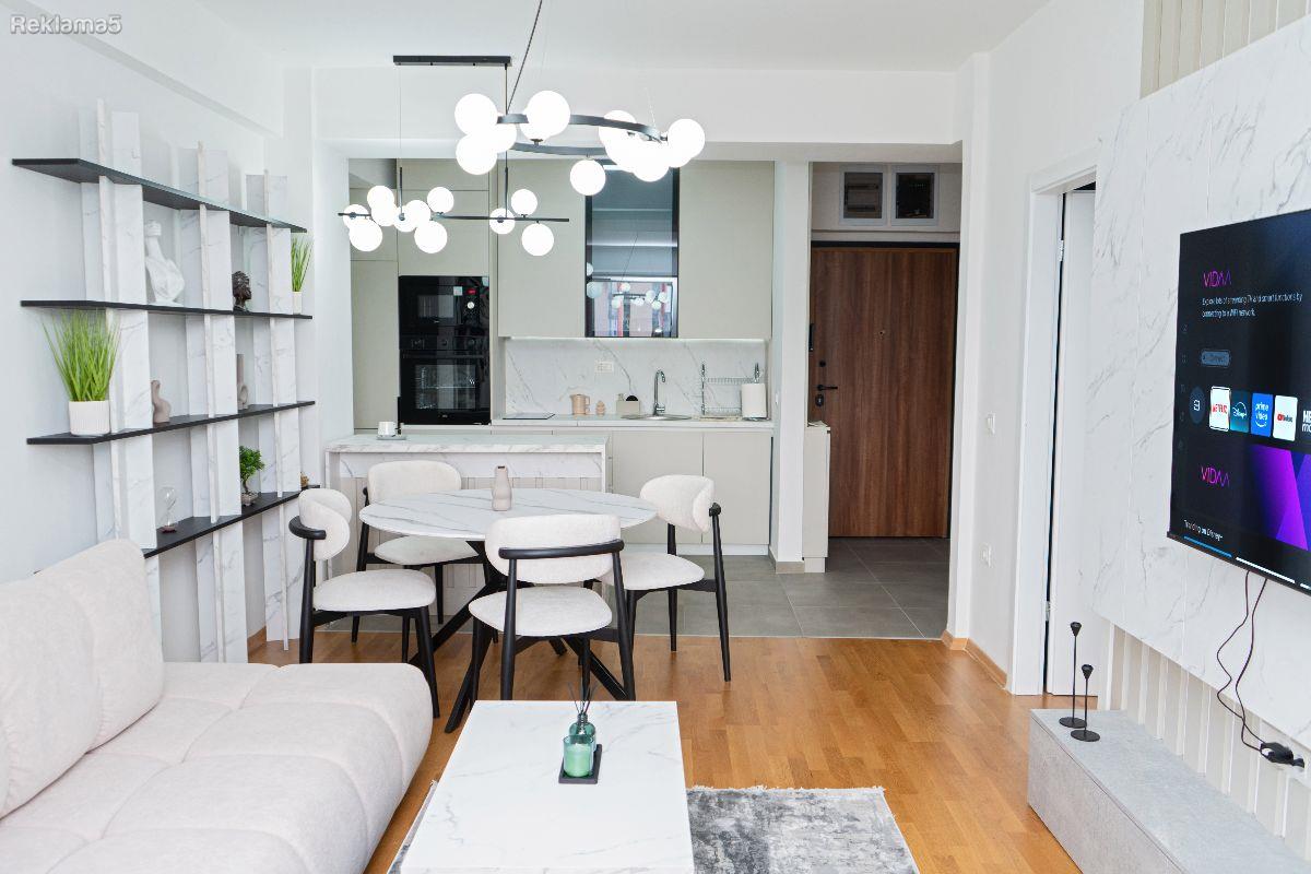 EastGate Living - Short Stay Apartment !!!
