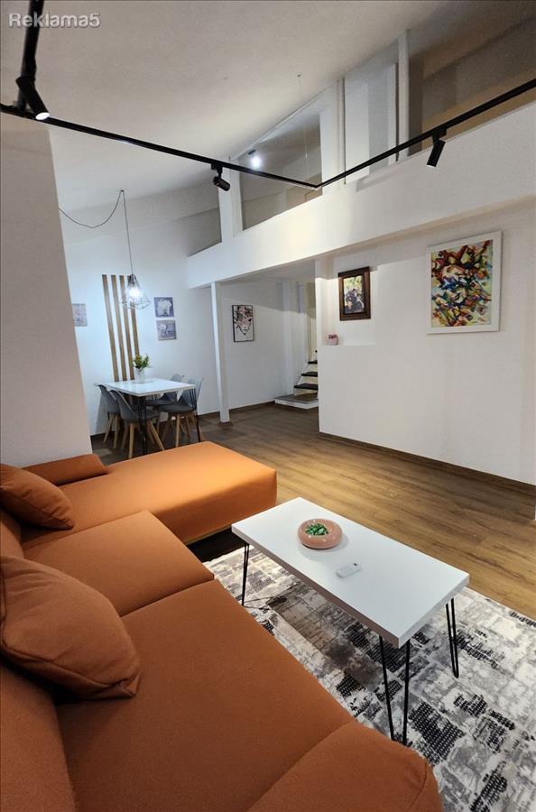 SANRAJS prekrasno renovirano stance 63 m2 na Bul.Turisticka