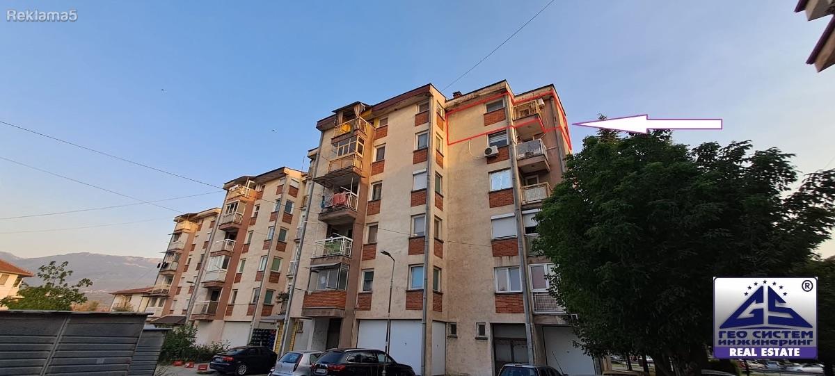 Apartment near the center