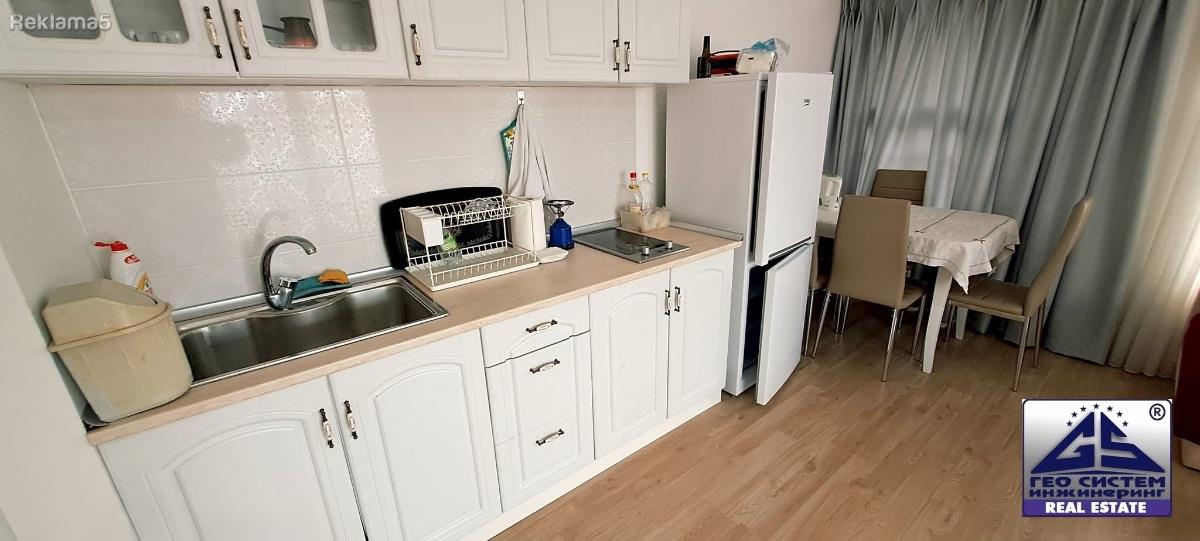 New apartment in the strict center