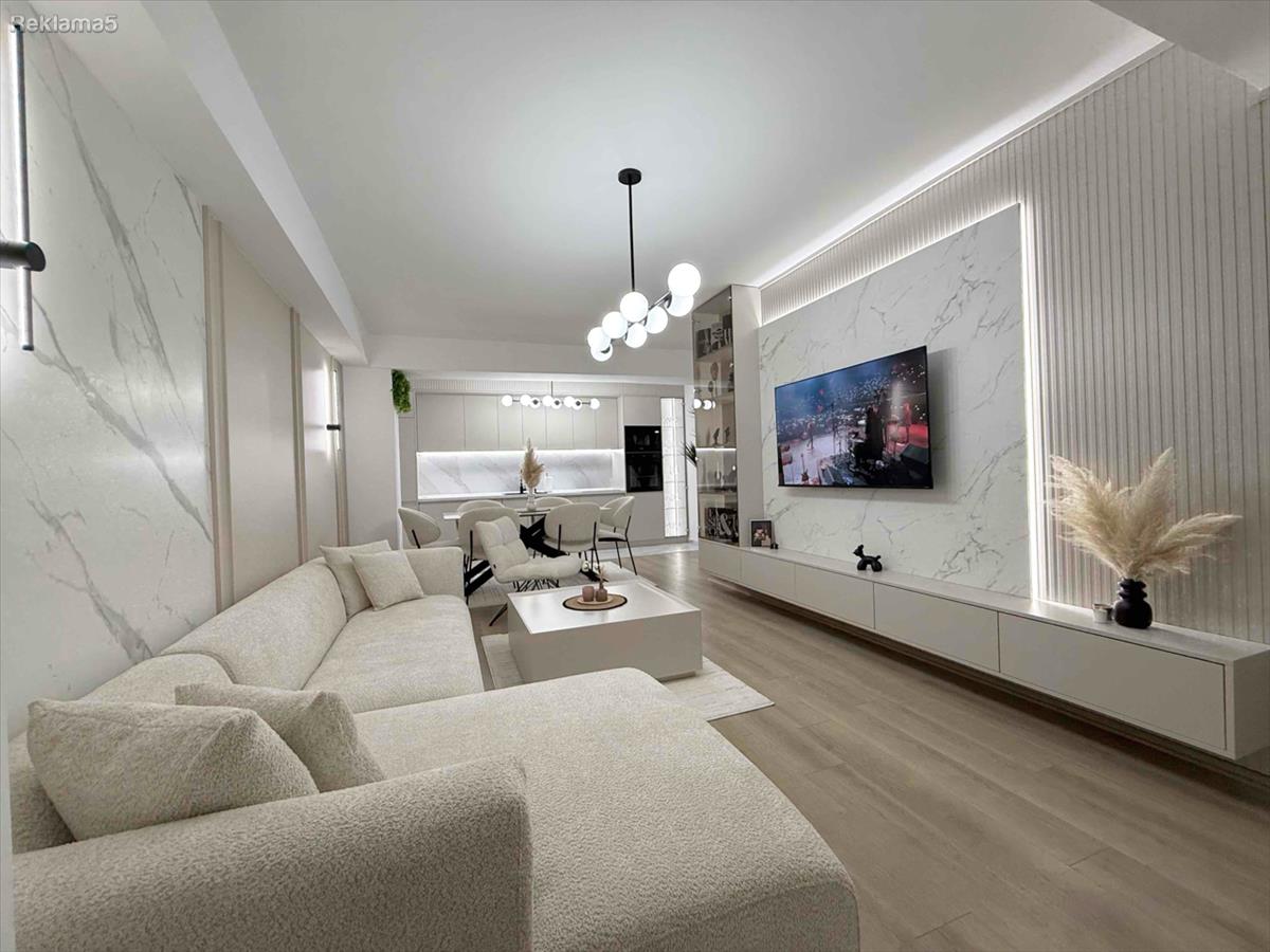 For sale, a completely luxurious furnished new apartment of 74m² c