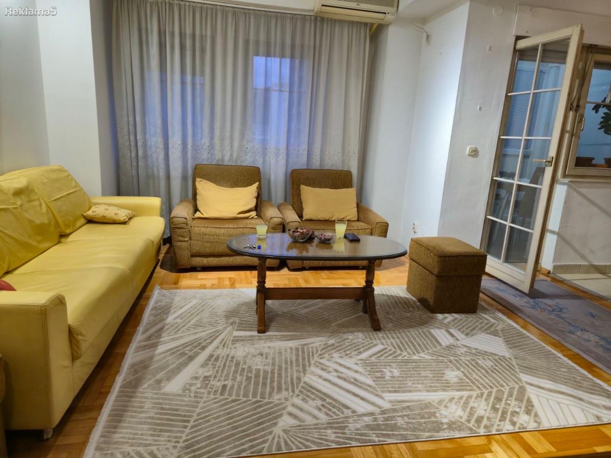 Furnished apartment for rent in Aerodrom