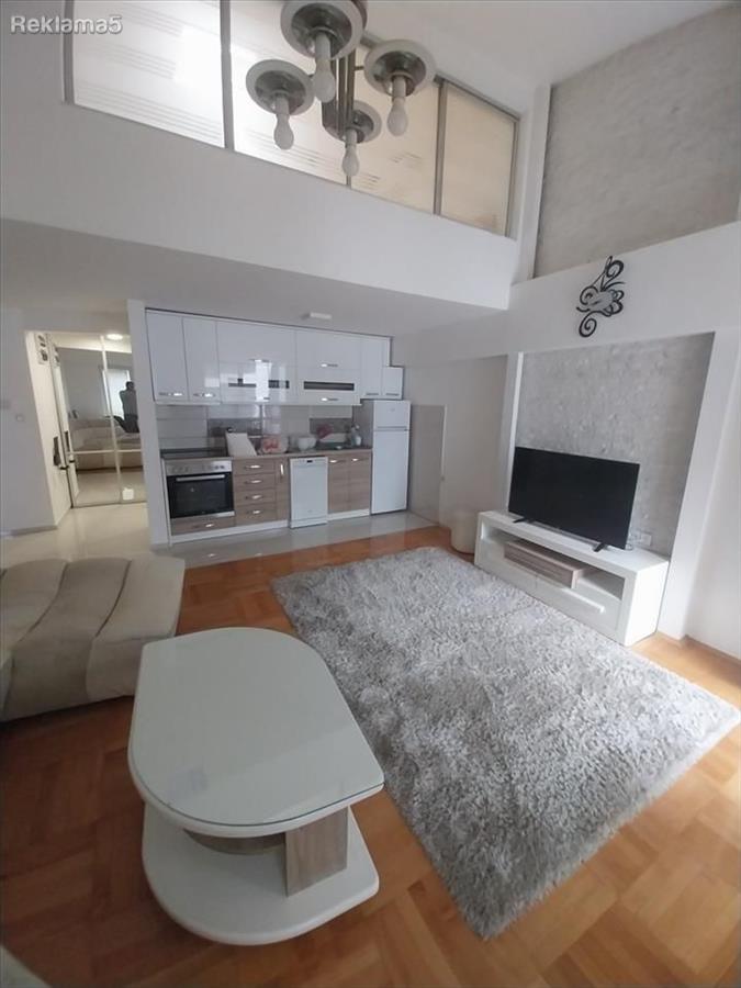 THREE-ROOM APARTMENT - DUPLEX IN THE CENTER, DEBAR NEIGHBORHOOD