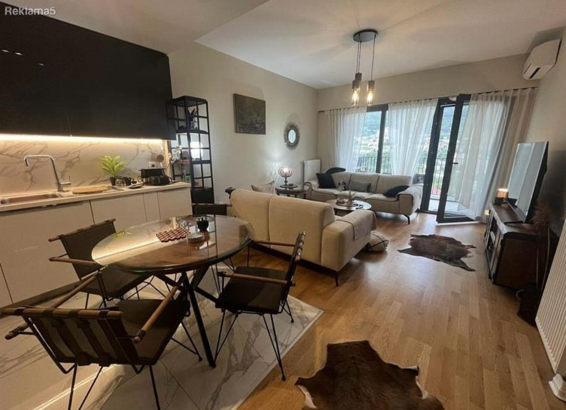 THREE-ROOM APARTMENT FOR RENT IN THE CENTER - IN DIAMOND - LIMAK