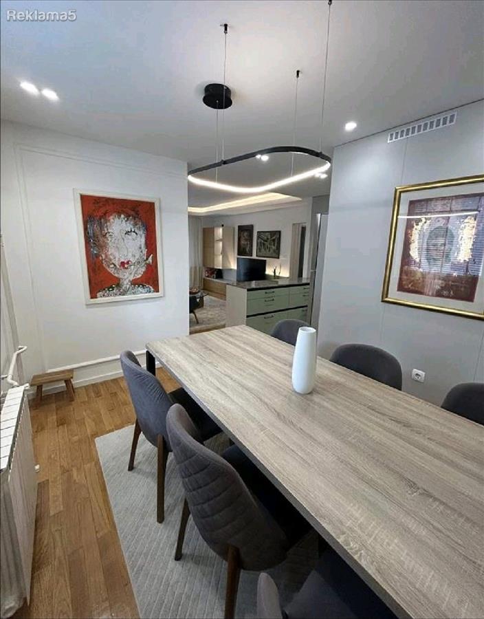 Apartment for sale in the center of Debar neighborhood