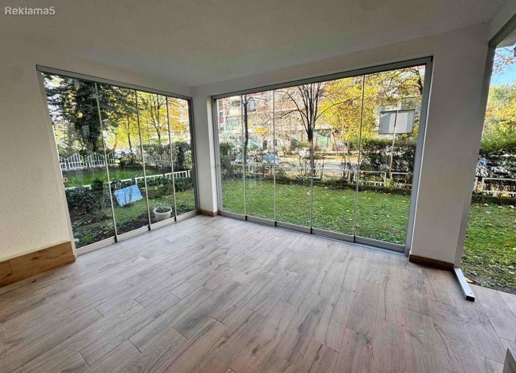 SAVIĆ IS SELLING AN APARTMENT IN THE AIRPORT