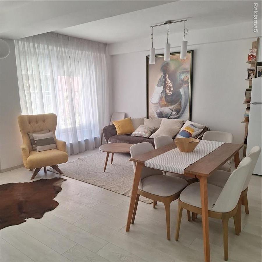FOR SALE FURNISHED 2-ROOM 45M2 APARTMENT IN THE CENTER