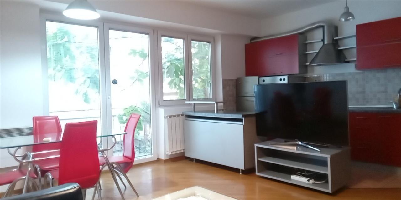Se prodava stan 45m2 Taftaidze