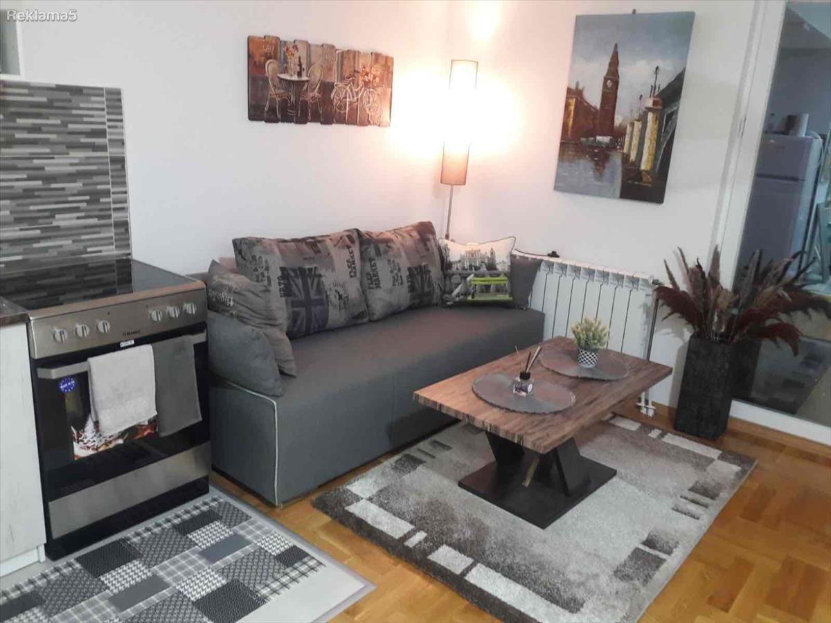 New studio apartment for rent