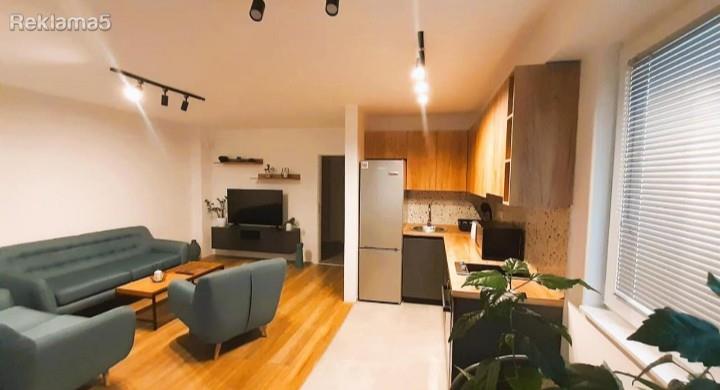 Modern three-room apartment for rent in Pržino