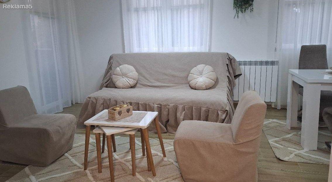 SE IZDAVA GARSONJERA STUDIO KAPISTEC