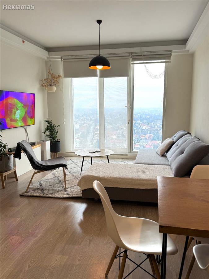 A beautiful three-room apartment in Javahir