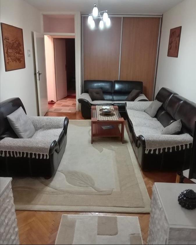 Se prodava stan od 73m2 vo Gjorche Petrov