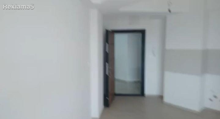 Se prodava nov stan vo Hipodrom