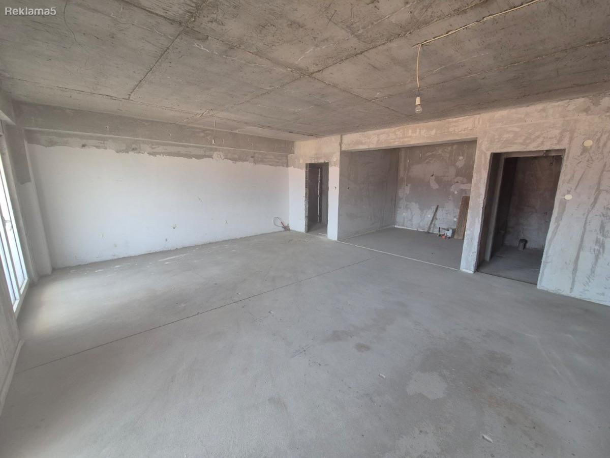 SE PRODAVA STAN 139m2 DUPLEKS SO CIST IMOTEN LIST