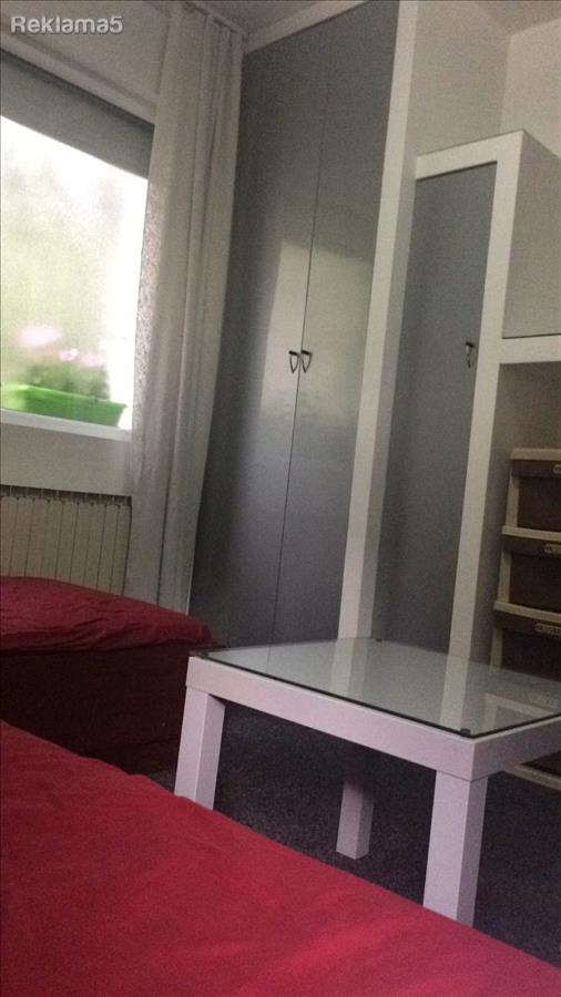 Stan za IZNAJMUVANJE 30m2 so dvor vo Aerodrom kaj Capitol