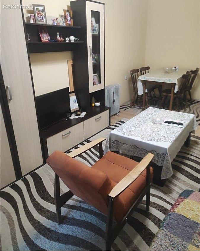 Se prodava stan vo Avtokomanda 50m2
